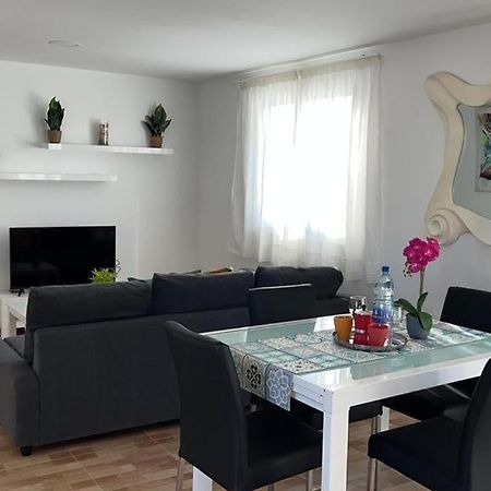 קורלחו Apartamento Marae מראה חיצוני תמונה